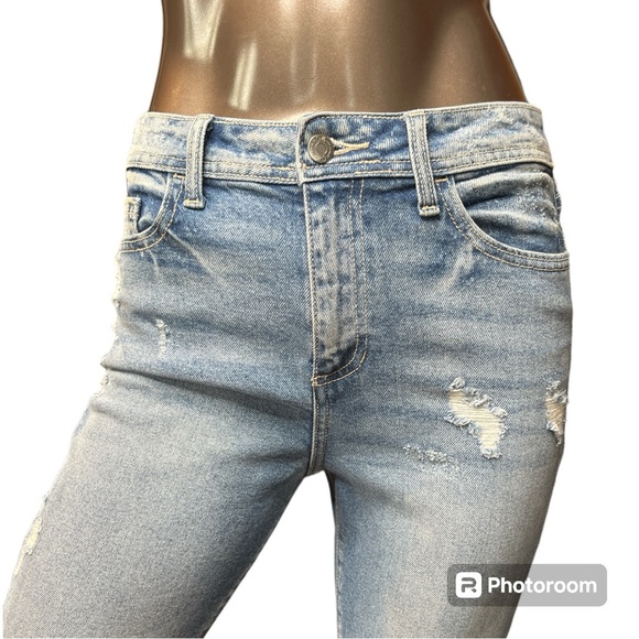 Cello Juniors Hi-Rise Distressed Skinny Jeans (5/27) - Picture 2 of 11